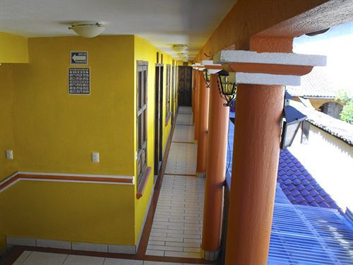 Hotel Arcos Del Carmen ซานกริสโตบัล เด ลาสกาซาส ภายนอก รูปภาพ